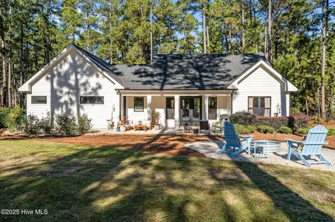 Exterior - 6 Hobkirk Ct, Pinehurst, NC 28374 photo 5 of 10