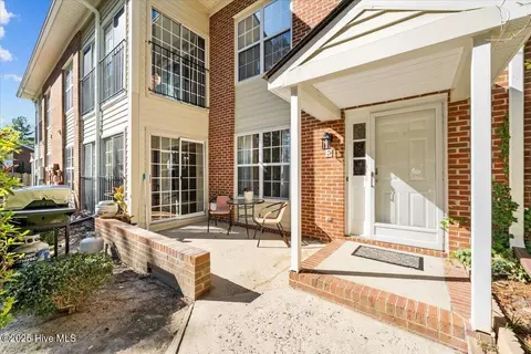 Exterior - 13 Pinehurst Mnr #E, Pinehurst, NC 28374 photo 2 of 7