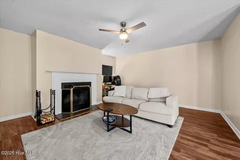 Living - 13 Pinehurst Mnr #E, Pinehurst, NC 28374 photo 2 of 4