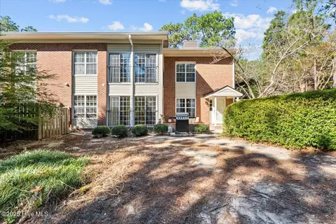 Exterior - 13 Pinehurst Mnr #E, Pinehurst, NC 28374 photo 1 of 7