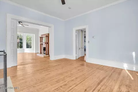 Living - 201 W Main St, Atkinson, NC 28421 photo 4 of 12