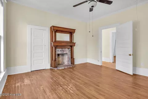 Bedroom - 201 W Main St, Atkinson, NC 28421 photo 5 of 7