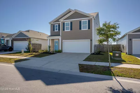106 Mesa Ln, Surf City, NC 28445