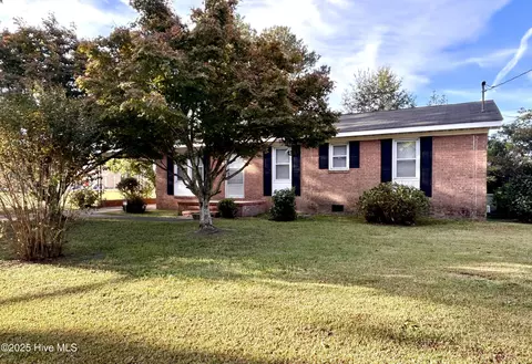 2616 Hill Drive Cir, Goldsboro, NC 27534