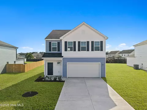 614 S Squires Run Ln, Richlands, NC 28574