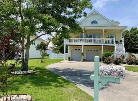 105 Everette Ct, Newport, NC 28570