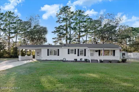 270 Orange St, Kinston, NC 28504