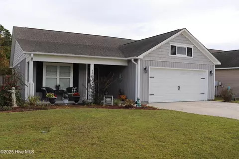 4463 Maritime Oak Dr SE, Southport, NC 28461
