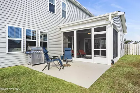 Exterior - 116 E Barred Owl Dr, Hampstead, NC 28443 photo 9 of 14