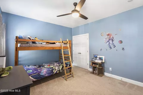 Bedroom - 116 E Barred Owl Dr, Hampstead, NC 28443 photo 5 of 9