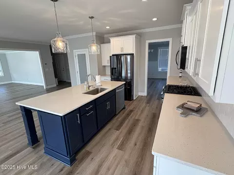 Kitchen - 116 E Barred Owl Dr, Hampstead, NC 28443 photo 7 of 7