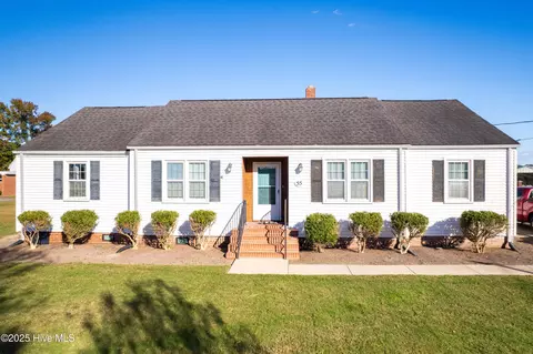 55 Orchard St, Sunbury, NC 27979