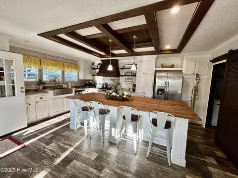 Kitchen - 14481 Airbase Rd, Maxton, NC 28364 photo 1 of 2