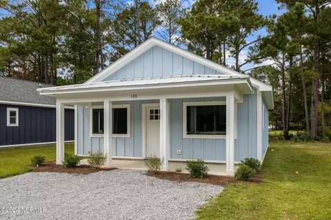 153 Long Pond Loop, Swansboro, NC 28584