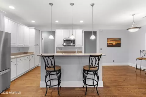 Kitchen - 100 Lindy Ct, Hampstead, NC 28443 photo 1 of 3
