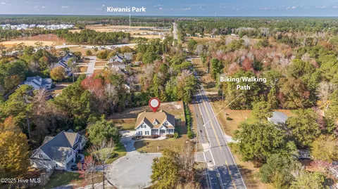 View/Area - 100 Lindy Ct, Hampstead, NC 28443 photo 10 of 11