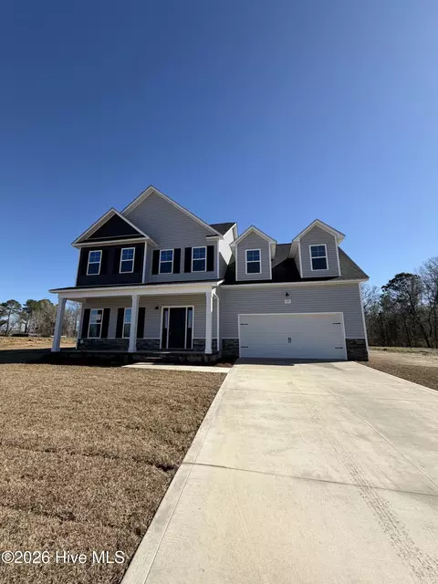 117 Molly Rice Branch Ct, Jacksonville, NC 28546