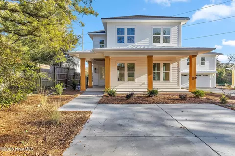 104 Pecan Ave, Wilmington, NC 28403