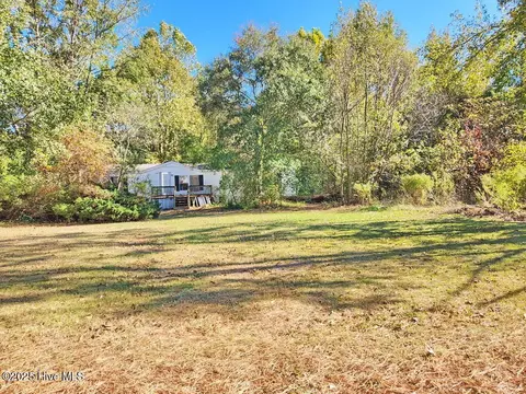 3065 Penny Hill Rd, Greenville, NC 27834