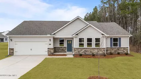 4105 Edsel Dr, Bailey, NC 27807