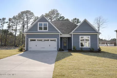44 S Bandwheel Way, Hampstead, NC 28443