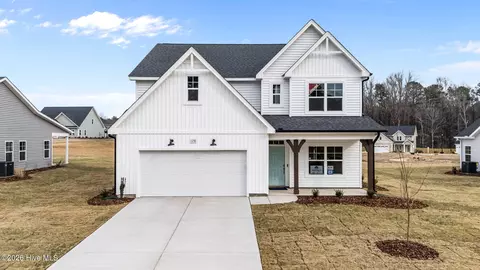 128 Michter St #69, Vass, NC 28394