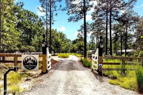 214 Freeman Way, Aberdeen, NC 28315
