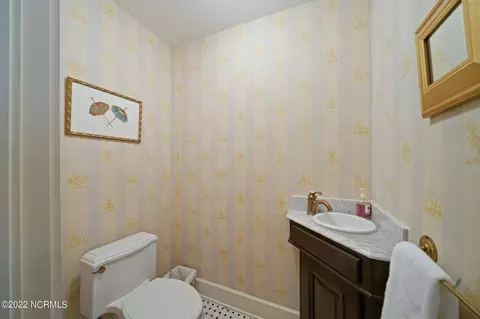 Bath - 50 Mccaskill Rd W, Pinehurst, NC 28374 photo 2 of 17
