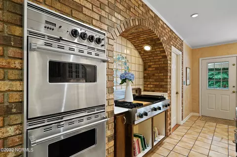 Kitchen - 50 Mccaskill Rd W, Pinehurst, NC 28374 photo 2 of 2