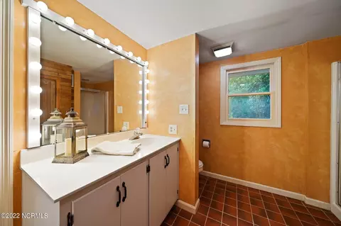 Bath - 50 Mccaskill Rd W, Pinehurst, NC 28374 photo 17 of 17
