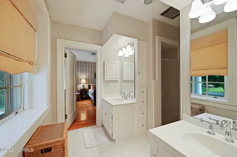 Bath - 50 Mccaskill Rd W, Pinehurst, NC 28374 photo 9 of 17