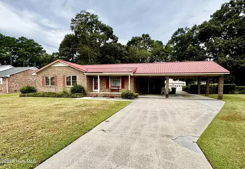 3254 Kelly Rd, Kinston, NC 28504