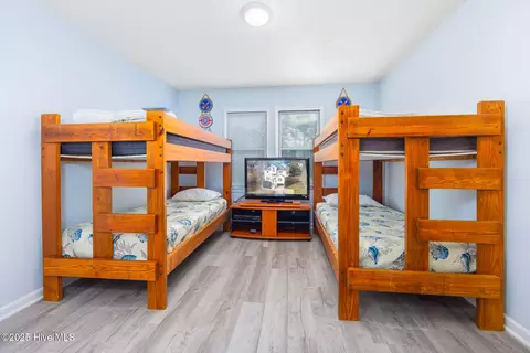 Bedroom - 1037 Hampton St, Corolla, NC 27927 photo 3 of 4