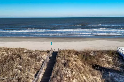 View/Area - 1037 Hampton St, Corolla, NC 27927 photo 4 of 5
