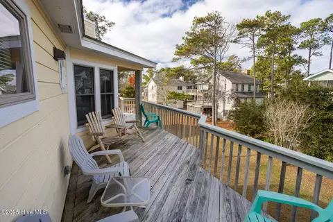 Exterior - 1037 Hampton St, Corolla, NC 27927 photo 3 of 7