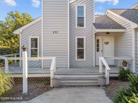 213 Sandfiddler E, Emerald Isle, NC 28594 photo 9
