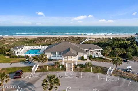 213 Sandfiddler E, Emerald Isle, NC 28594 photo 4