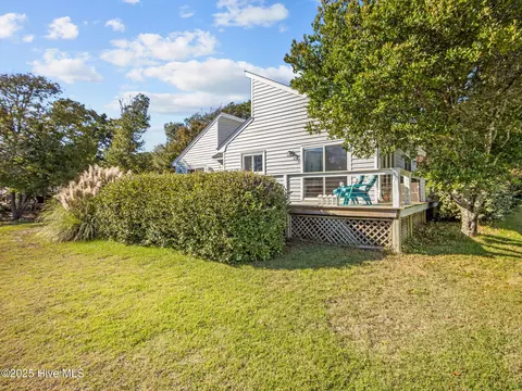 213 Sandfiddler E, Emerald Isle, NC 28594 photo 27