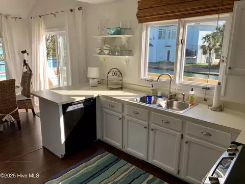 213 Sandfiddler E, Emerald Isle, NC 28594 photo 18