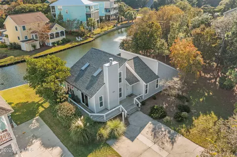 213 Sandfiddler E, Emerald Isle, NC 28594