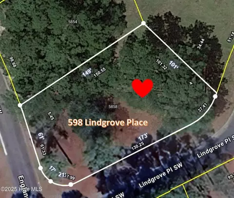598 Lindgrove Pl SW, Ocean Isle Beach, NC 28469