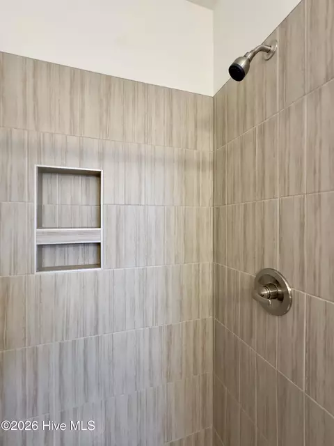 Bath - 100 Kindletree Ln, Carthage, NC 28327 photo 3 of 10