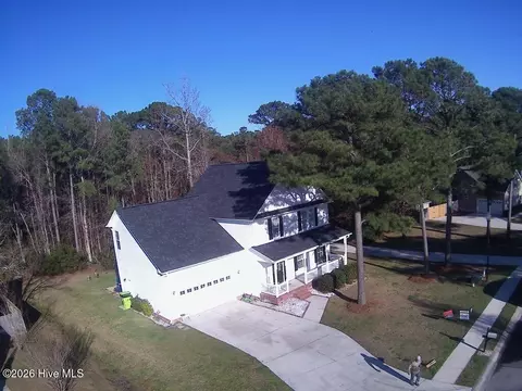 109 Forest Ln, Swansboro, NC 28584
