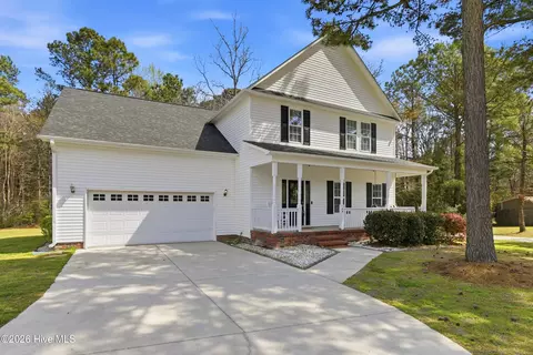 109 Forest Ln, Swansboro, NC 28584