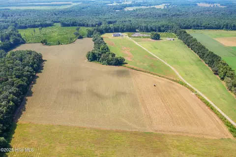 667 Loop Rd # -B, Goldsboro, NC 27530