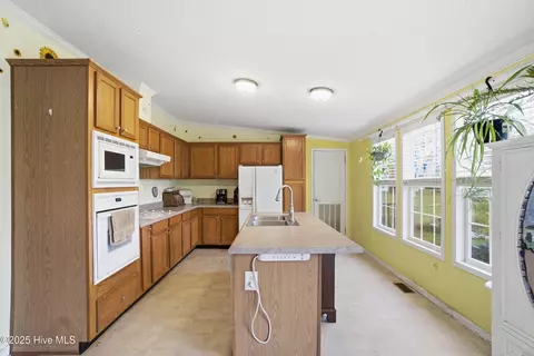 60 Whitehurst Rd, Gates, NC 27937 photo 6
