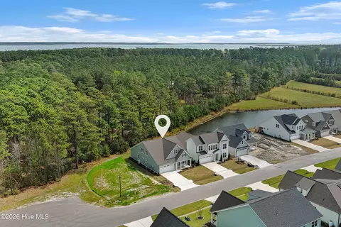 222 Windswept Ln, Beaufort, NC 28516