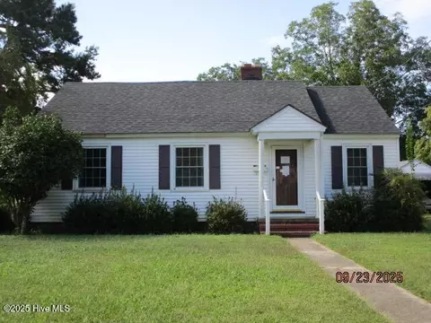 1321 N Williams Cir, Elizabeth City, NC 27909