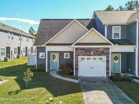 503 Stone Crab Ln, Sneads Ferry, NC 28460