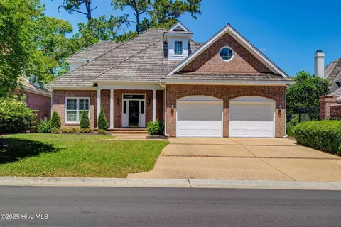 1914 Odyssey Dr, Wilmington, NC 28405